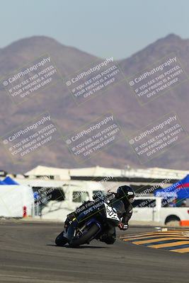 media/Jan-14-2024-SoCal Trackdays (Sun) [[2e55ec21a6]]/Turn 16 Set 2 (1125am)/